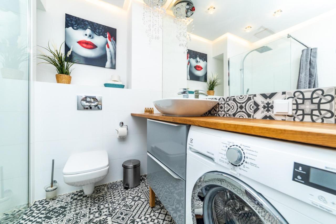 Bright - Neptun Park By Oneapartments غدانسك المظهر الخارجي الصورة